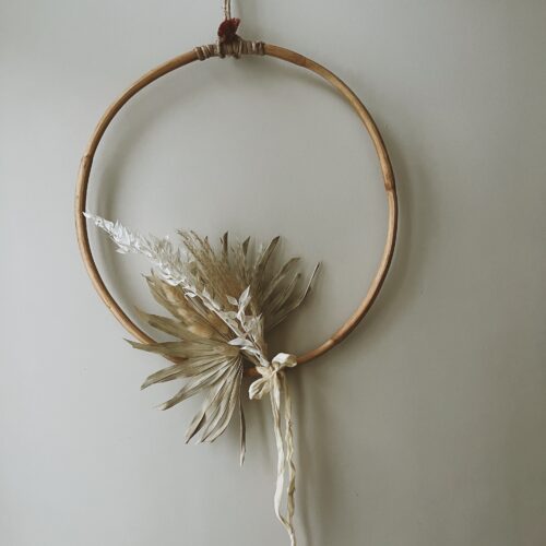 Neutral palm wreath